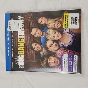 New in Shrink-wrap The Big Bang Theory Complete‎ Eighth Season